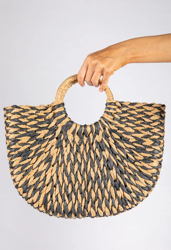 Bags For Minimalist And Functional Design Black and Beige Straw Bag