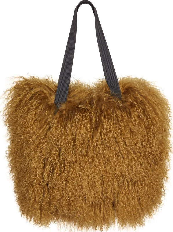 End-Of-Season Clearance Hailey Shopper
