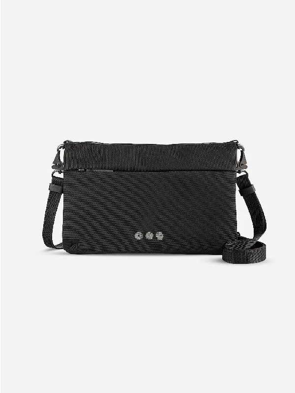 Effortless Style, Endless Impact All Day Sling Fold