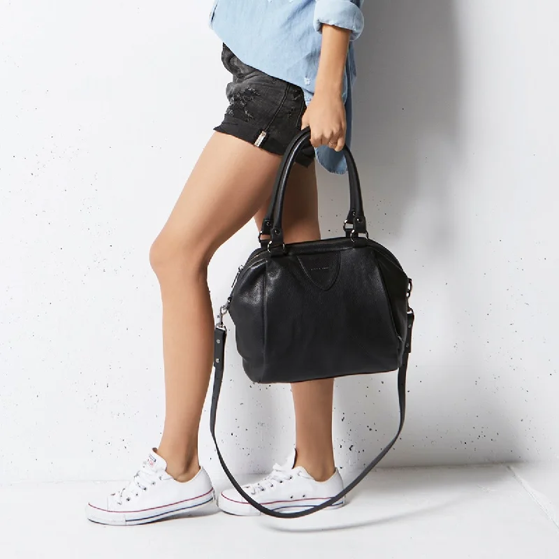 Uxury Designer Handbag Brands Status Anxiety Force Of Being Black