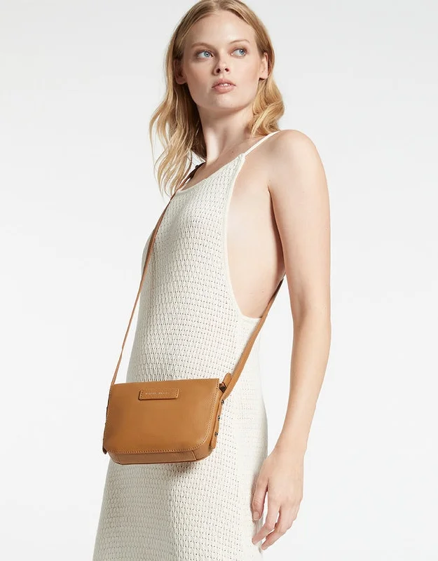 Must-Have Style Discounts Status Anxiety In Her Command Tan
