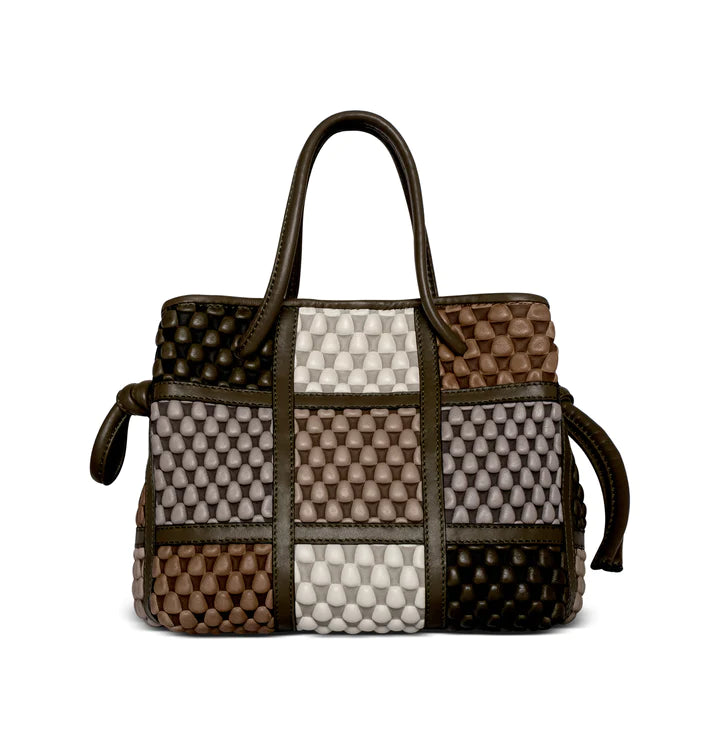 Romantic Chic Deals Tissa Fontaneda Big Mausi Nappa Bubble Ice Queen