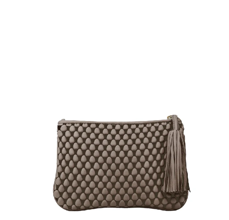 Massive Savings Tissa Fontaneda HO8L Large Spanish Nappa Pochette Ash Grey