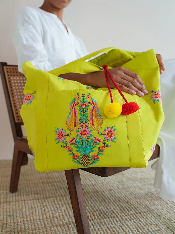 Limited Stock, Big Discounts Udine Bag Parrot Embroidery on Lime Jacquard