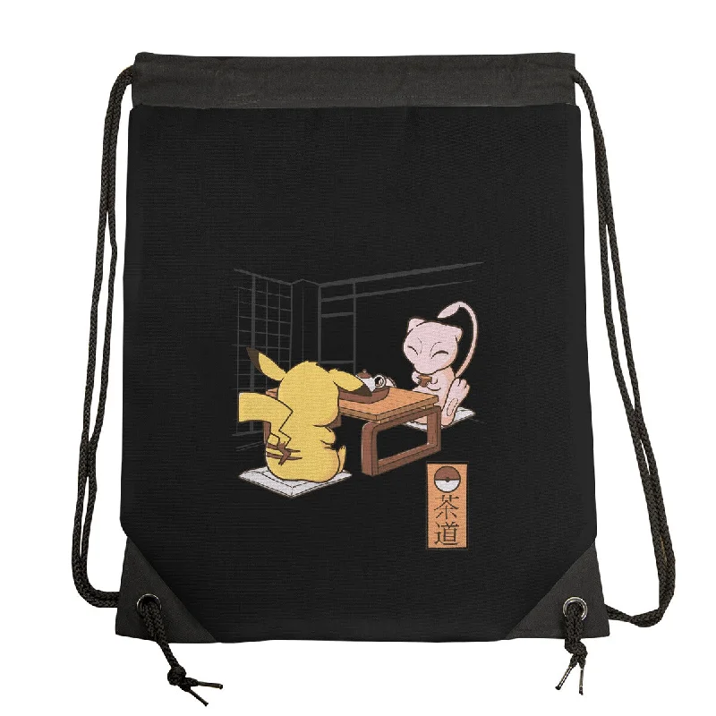 Elegant Fashion Offers Poke Te