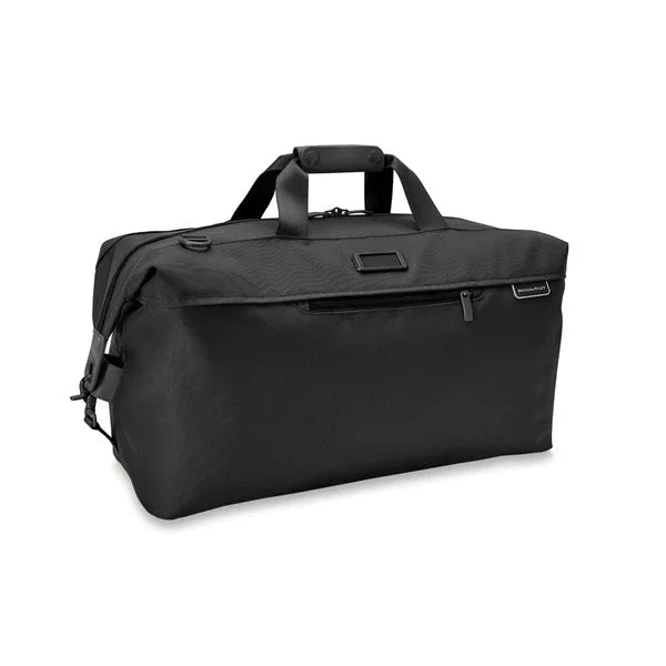 Compact Bags For Minimalist Travelers Briggs & Riley NEW Baseline Weekender Duffle Compact Bags For Minimalist Travelers Briggs & Riley NEW Baseline Weekender Duffle