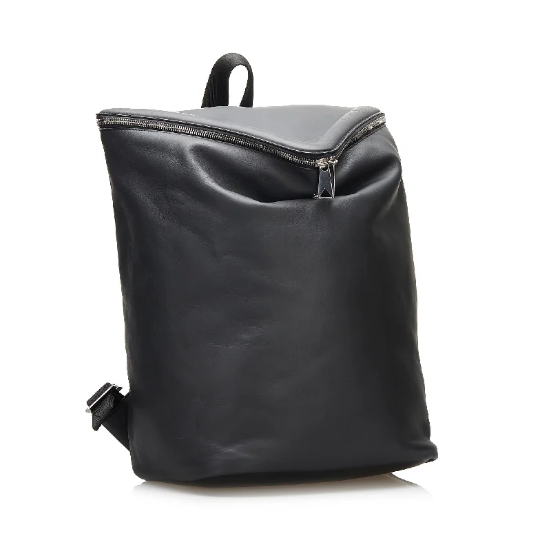 Chic And Clearance-Priced Tote Bags Bottega Veneta Beak Backpack (SHG-Z8g9rl)