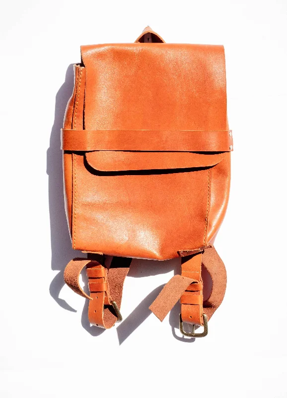 Urban Bags For City Life And Streetwear Fashion The Simon Leather Backpack
