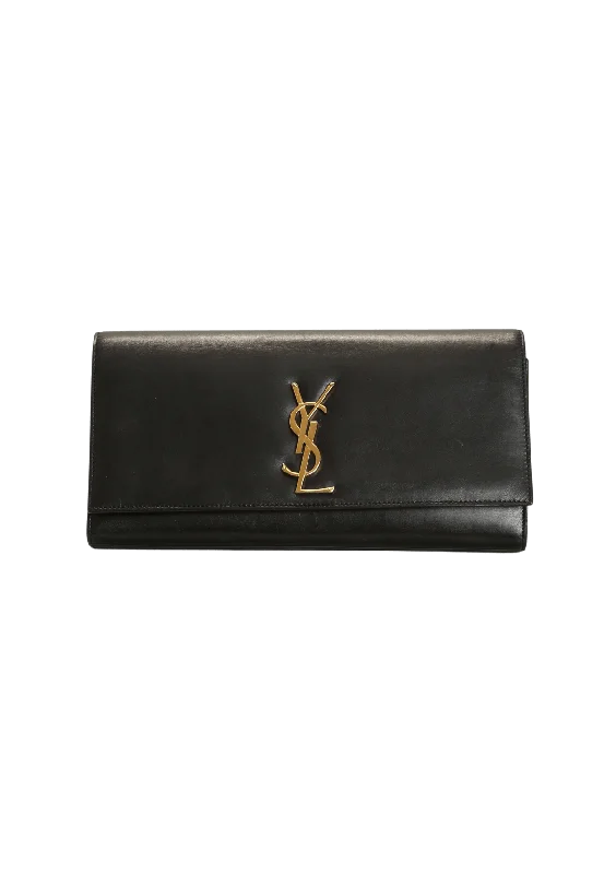 Functional Bags For Busy Moms And Dads KATE CLUTCH