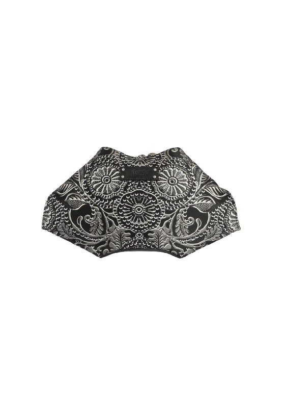 Chic Bags For Office Professionals And Urban Dwellers PRINTED CLUTCH
