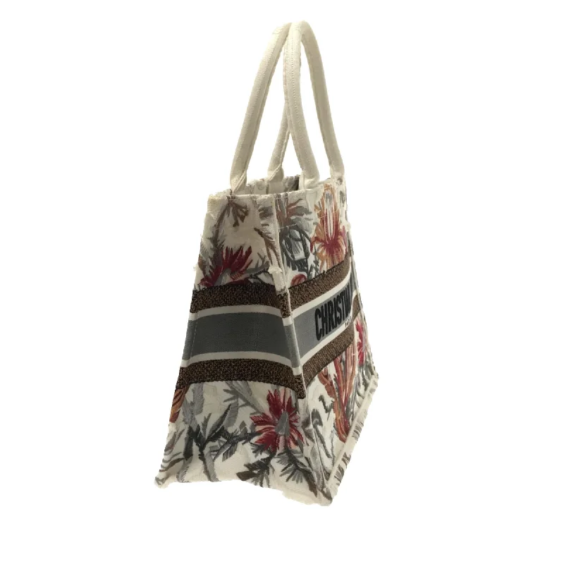 Designer Bags For Luxury Collectors Dior Medium Toile de Jouy Tropicalia Book Tote (SHG-i5JpWe)
