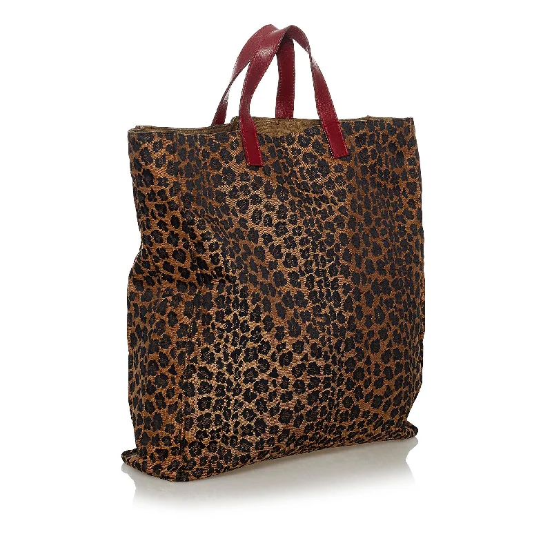 Compact Bags For Minimalist Travelers Fendi Leopard Print Nylon Tote Bag (SHG-33460)