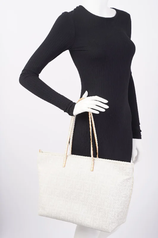 Trendy Bags Fendi Zucca Tote Bag White Canvas