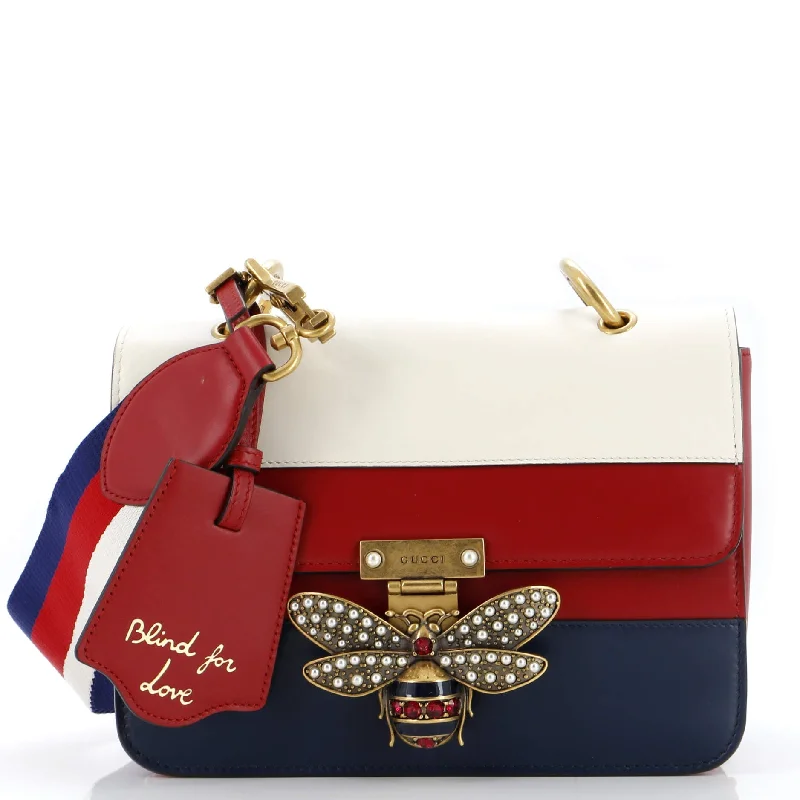 Chic And Clearance-Priced Tote Bags Queen Margaret Flap Bag Colorblock Leather Medium