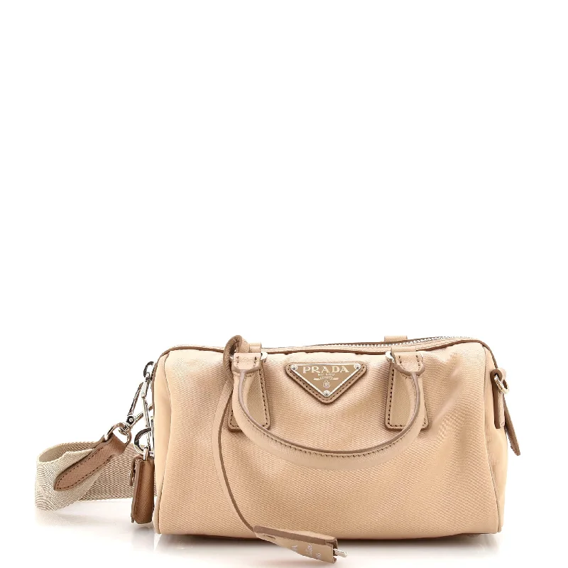 Lightweight Bags For Senior Travelers Re-Edition 2005 Top Handle Boston Bag Tessuto with Saffiano Leather Mini
