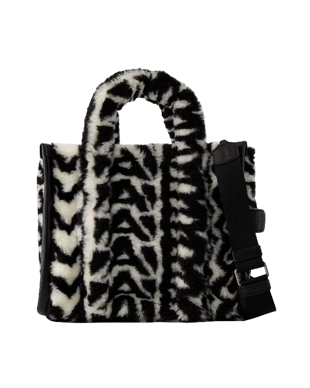 Versatile Bags That Suit Any Outfit Or Event The Medium Tote  - Marc Jacobs - Synthetic - Black/Ivory